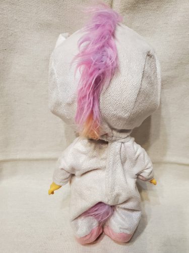 Cry Babies baba unikornis jelmezben – használt állapotú (30 cm) (d2)