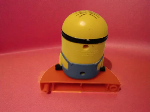 Minyon – Stuart figura (McDonald’s Happy Meal), 8 cm – jó állapotú (F1)