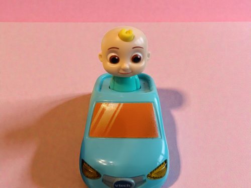 Cocomelon tanuló baba és kisautó csomag – használt, jó állapotban (B2)