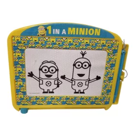 Minyonok mágneses rajztábla 17 cm - jó állapotú (E5) 