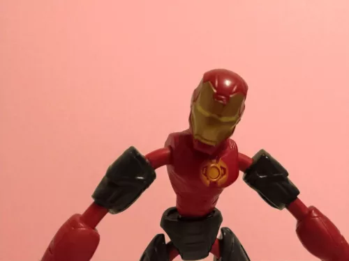 Marvel Vasember akciófigura 14 cm – használt, újszerű állapotban (G2) 