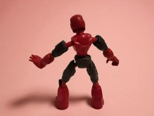 Marvel Vasember akciófigura 14 cm – használt, újszerű állapotban (G2) 