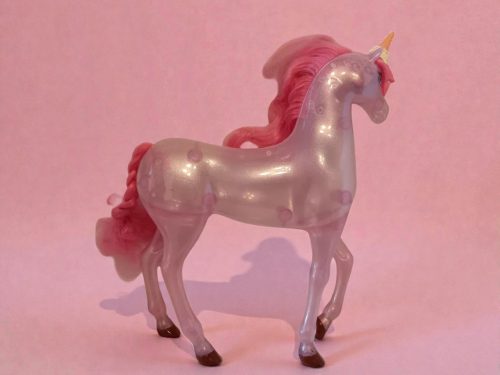 Barbie Dreamtopia stílusú unikornis figura kiegészítők nélkül, 30 cm – használt, újszerű állapotban (A2)