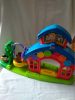 Fisher Price Little People iskola 2 figurával (D4)