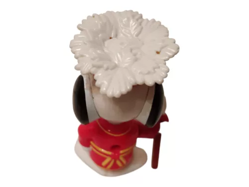 Happy Meal figura Snoopy 8-10 cm - használtabb (F1)