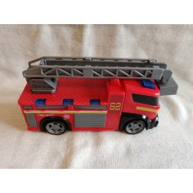   Tűzoltóautó kihúzható létrával – használt, jó állapotban (G4)