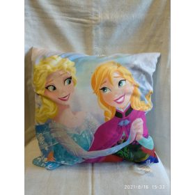 Használt Jégvarázs párna (sz)