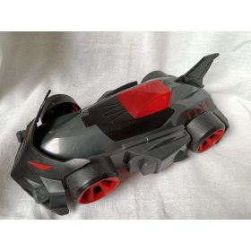   Batman stílusú versenyautó – használt jó állapotú (31 cm) (G1)