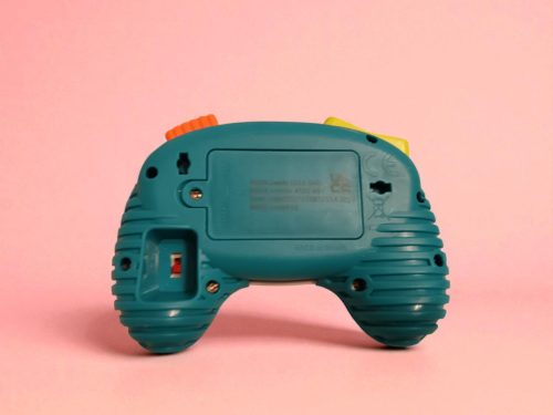 Hapello angol nyelvű interaktív kontroller, 16 cm – használtabb állapotban, hangot ad és világít (G2) 