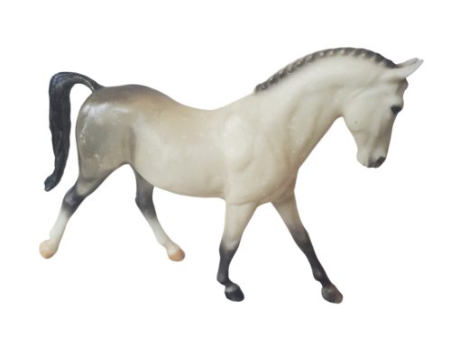 Használt újszerű fehér ló (A2)