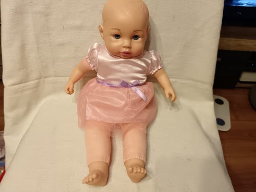 Puhatestű játékbaba rózsaszín ruhában használt, jó állapotú– 43 cm (G3) 