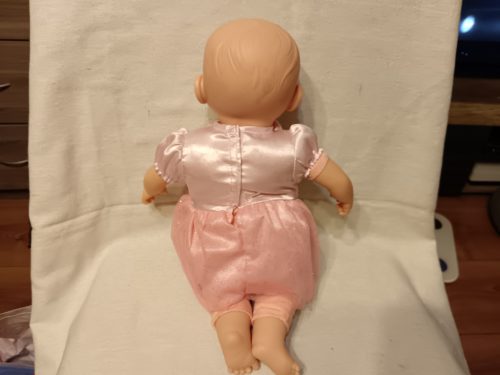 Puhatestű játékbaba rózsaszín ruhában használt, jó állapotú– 43 cm (G3) 