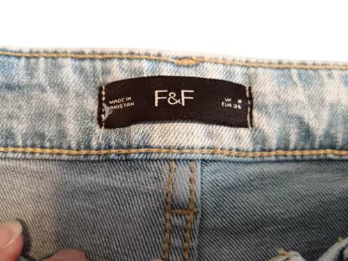 F&F női farmer bermuda nadrág, EUR 36 – jó állapotban (R3)