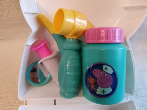Peppa malac orvosi szett – használt, jó állapotban (G4)