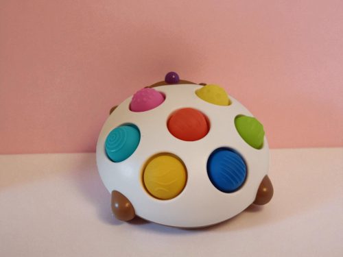 Süni formájú színes pop it játék, 17 cm – használt, újszerű állapotban (G2) 