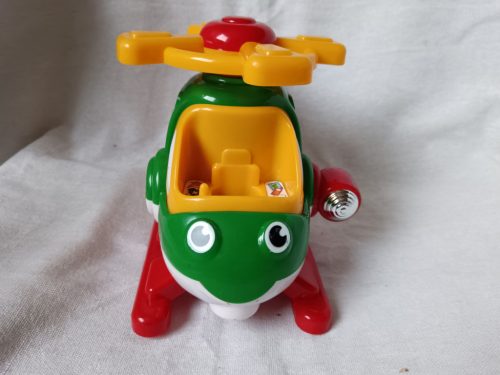 WOW mentőhelikopter – használt jó állapotú, 22 cm  (G1)