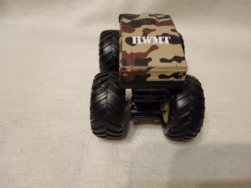 Hot Wheels terepjáró monster truck, 10 cm – használt, újszerű állapotban (C6)