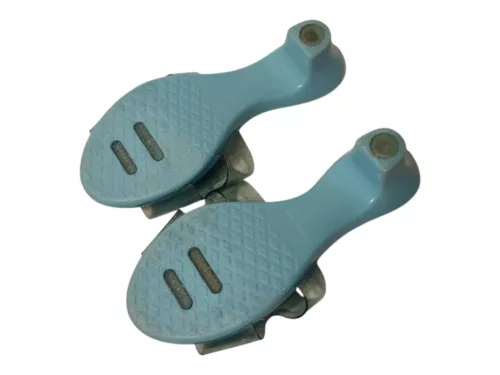 Hercegnő papucs 18 cm belső talphosszal – használt, jó állapotban (D2)