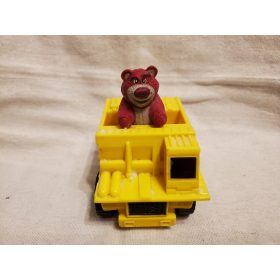 Használt Toy Story Macó figura autóban (A4)
