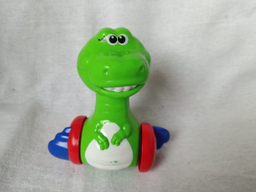 Guruló dinoszaurusz figura – használt jó állapotú, 13 cm  (G1)