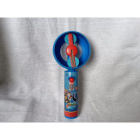   Mancs Őrjárat elemes világító kézi ventilátor – használt újszerű, 20 cm (c3)