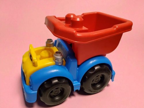 Mega Bloks teherautó, 24 cm – használt, újszerű állapotban (E3)