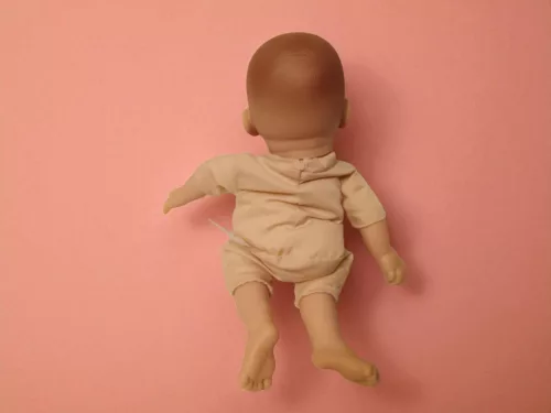 John Lewis játékbaba, 30 cm – használt, jó állapotban (C5)