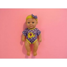   Baba lila elefántos ruhában, 20 cm – használt, újszerű állapotban (B2)