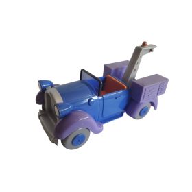   Meseautó stílusú vontató – használt, jó állapotban, 13 cm (D3)