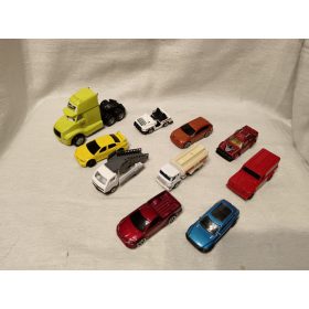   Kisautó és jármű csomag 2– használt, jó állapotban (10 db) (c5)