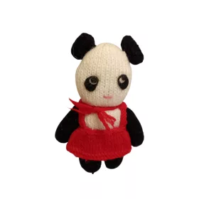   Kötött panda piros ruhában, 18 cm – használt, jó állapotú (H6) 