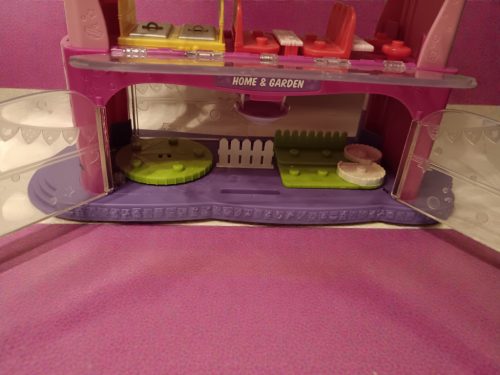 Shopping Tall Mall, 10 db figurával, újszerű (B6)