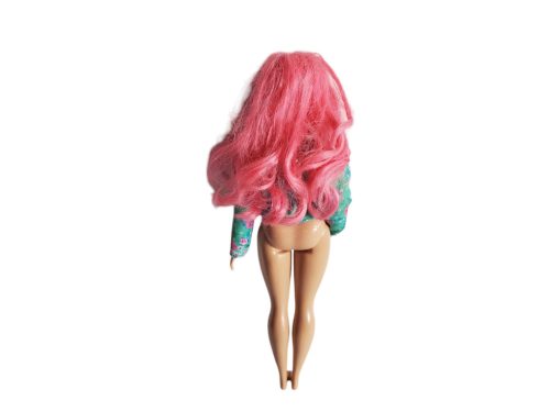 Barbie-stílusú divatbaba pink hajjal, virágos dzsekiben – újszerű állapotú (28 cm) (D3)