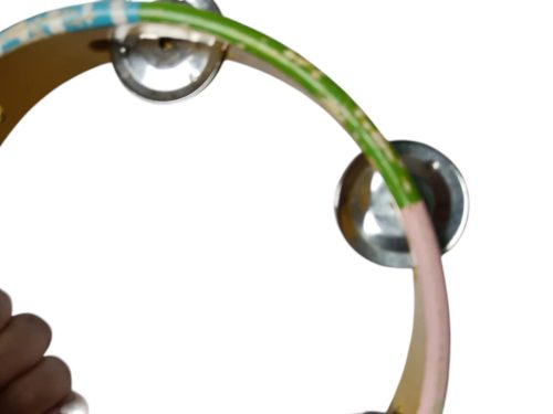 Színes fa csörgő 18 cm – használt állapotú  (G2)