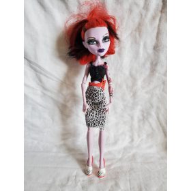   Monster High Operetta baba – használt, újszerű állapotú (30 cm) (a3)