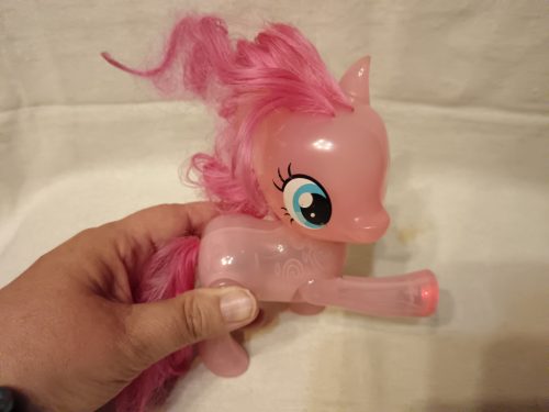 Világító lábú pónifigura használt, újszerű állapotban – 17 cm (G3)