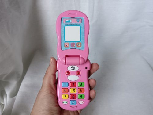 Peppa malacos zenélő játéktelefon angol nyelven – használt jó állapotú, 9 cm (c3) 