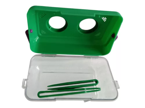 Bogár megfigyelő doboz nagyítókkal és csipesszel, 14 cm – használt (C5)