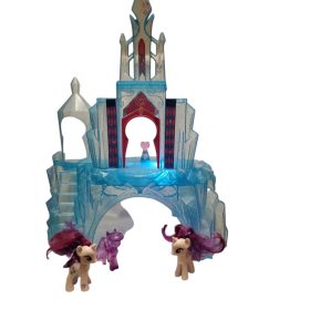  My Little Pony kristálykastély pónikkal – használt jó állapotú (56×42 cm) (d4)