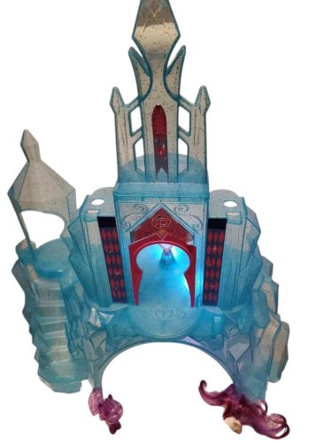 My Little Pony kristálykastély pónikkal – használt jó állapotú (56×42 cm) (d4)