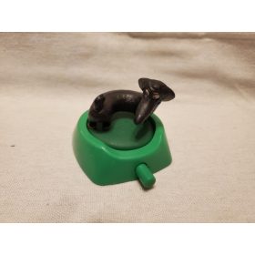 Használt Happy Meal figura - Kis kedvencek figura (F1)