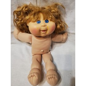   Cabbage Patch Kids Káposztaföldi puhatestű baba – használt állapotú (35 cm) (E3)