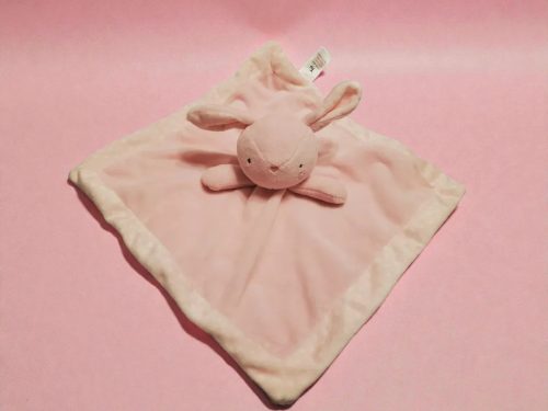 Nyugodt esték alvócsomag – használt, újszerű állapotú válogatás, ágyrácsvédő, szundikendő, babajáték, zenélő alvójáték (A4)