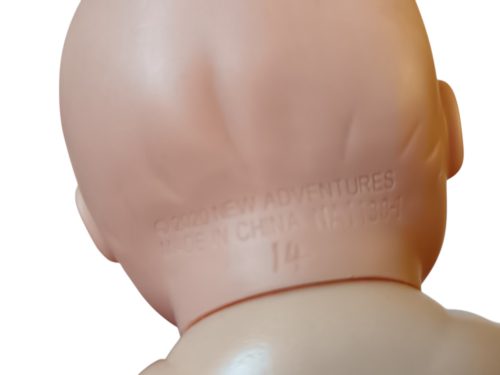 New Adventures baba rózsaszín ruhában – használt újszerű állapotú (18 cm) (A6)