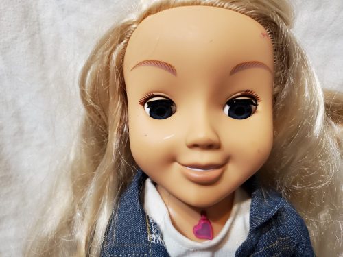 Divatos lánybaba hosszú szőke hajjal – használt, jó állapotú (43 cm) (b6)