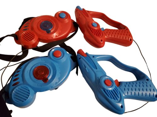 Kétfős lézerharc szett hang- és fényhatással – használt jó állapotú (C3)