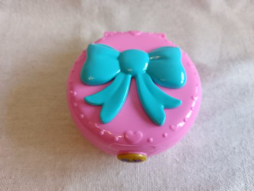 Polly Pocket mini játékszett tükörkompaktban – használt, újszerű állapotban (G4)