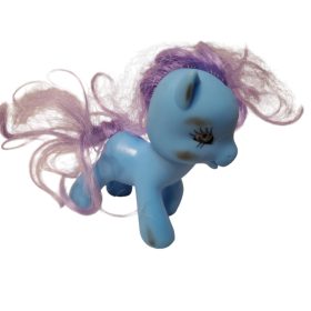 Használt állapotú kék póni lila sörénnyel (a6) 