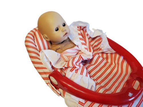 Babahordozós játékbaba szett – használt jó állapotú (baba 35 cm, hordozó 40 cm) (D3)