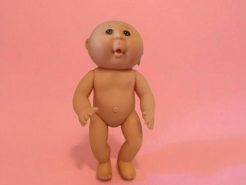 Cabbage Patch Kids élethű baba, 28 cm – használt, jó állapotban (B2)